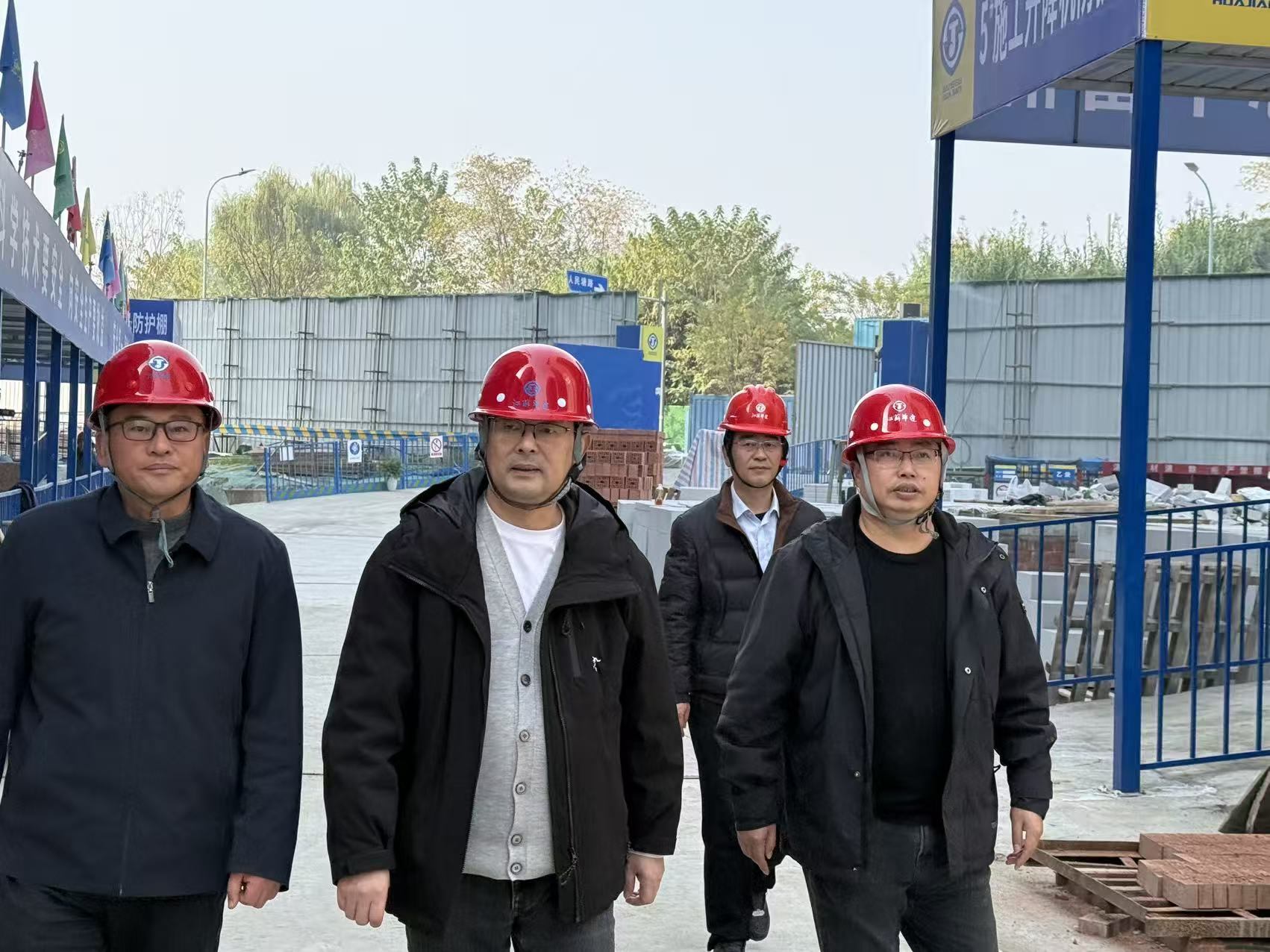 1765445691236948.jpg c1e817f938df8ac37596d565af812c6a.jpg